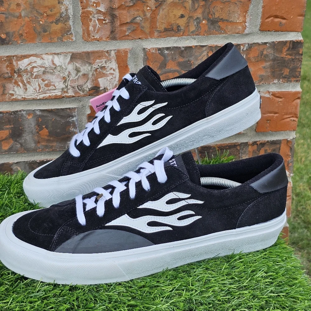 Straye Ventura Black with White Flame  Faux Suede Sneakers, Men's Size 13 US NWT